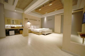 Daegu Dongdaegu Station Play N Stay Hotel